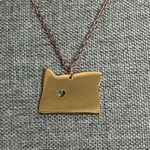 Oregon love gold tone necklace